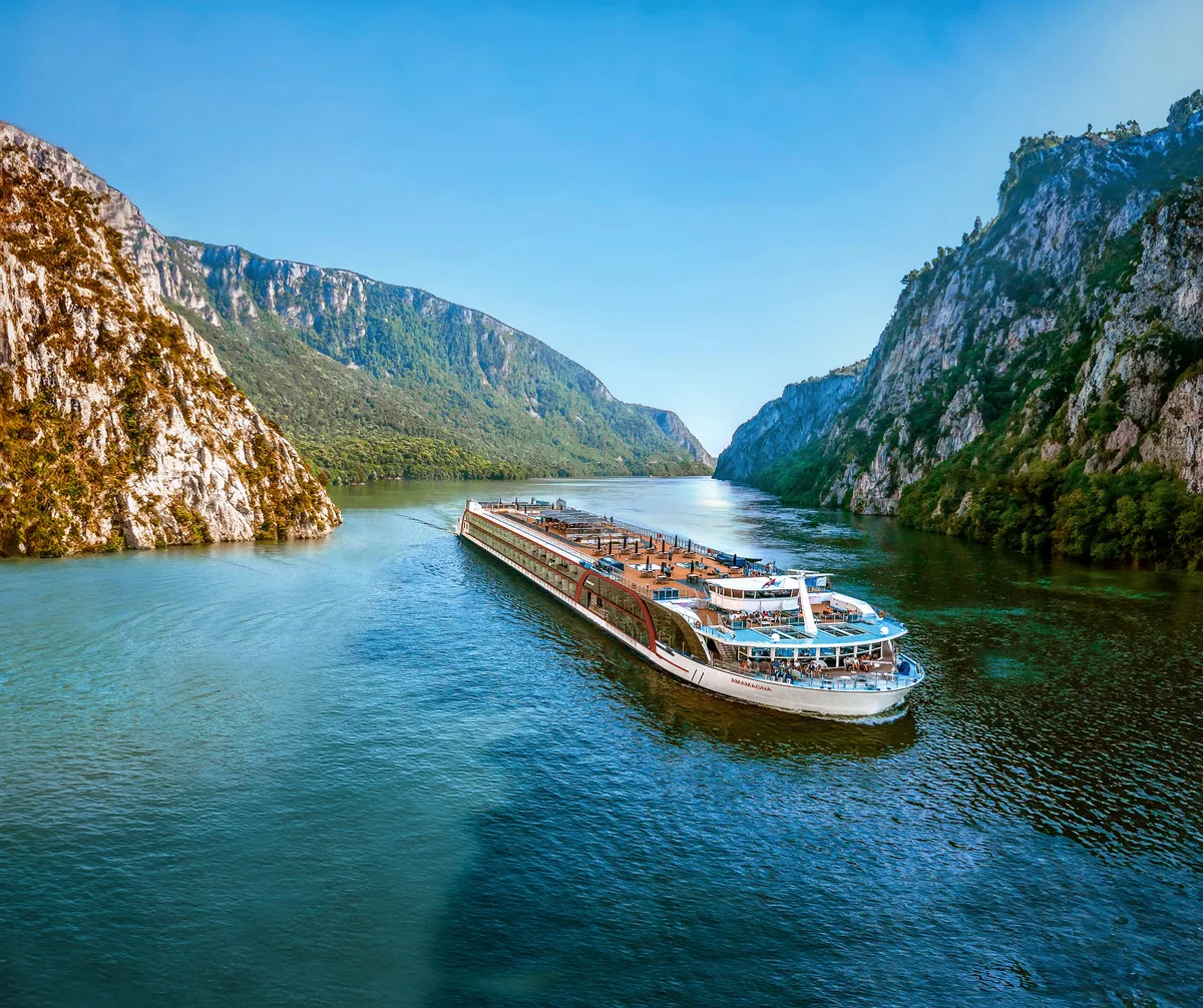 AmaMagna cruising a river gorge